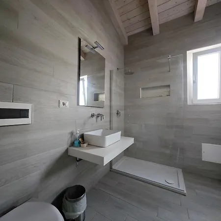 Villa Ikebana Porto Pino