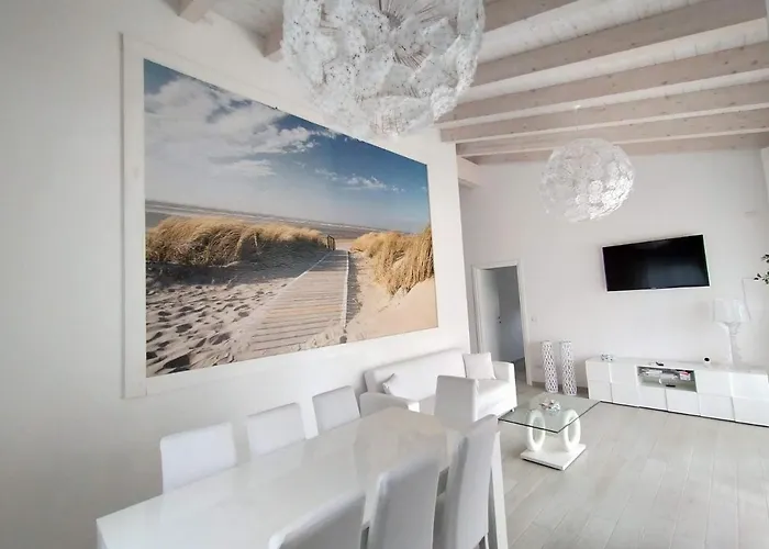 Villa Ikebana Porto Pino