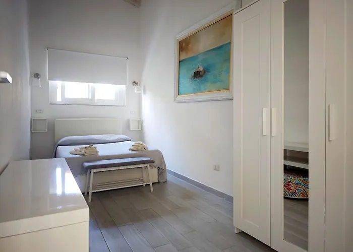 Ikebana Villa Porto Pino